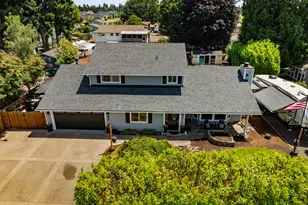 960 N Aspen, Canby, OR 97013 - Photo 2