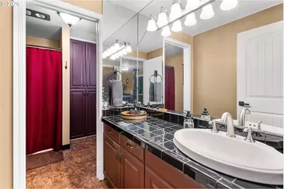 960 N Aspen, Canby, OR 97013 - Photo 22