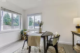 4205 NE Highland Ct, Portland, OR 97218 - Photo 10