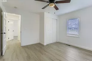 4205 NE Highland Ct, Portland, OR 97218 - Photo 18