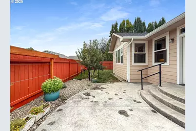 885 G St, Baker City, OR 97814 - Photo 44