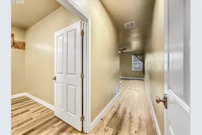 885 G St, Baker City, OR 97814 - Photo 32