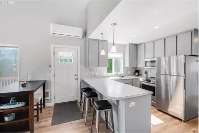 250 N Harbor St, Rockaway Beach, OR 97136 - Photo 6