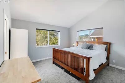 250 N Harbor St, Rockaway Beach, OR 97136 - Photo 14