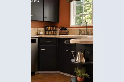 12115 SW Faircrest St, Portland, OR 97225 - Photo 10
