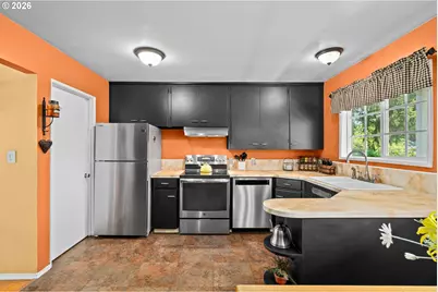 12115 SW Faircrest St, Portland, OR 97225 - Photo 12
