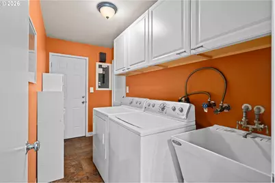 12115 SW Faircrest St, Portland, OR 97225 - Photo 14