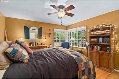 12115 SW Faircrest St, Portland, OR 97225 - Photo 28
