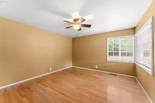 12115 SW Faircrest St, Portland, OR 97225 - Photo 22