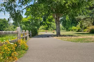 12115 SW Faircrest St, Portland, OR 97225 - Photo 42