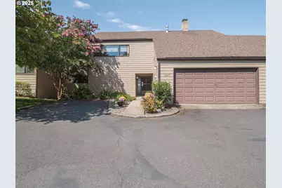12605 NE Shaver St, Portland, OR 97230 - Photo 1