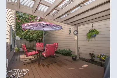 12605 NE Shaver St, Portland, OR 97230 - Photo 28