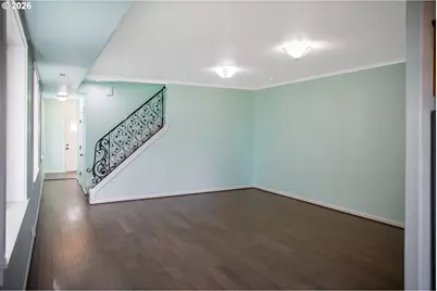 1514 SE 117th Ave, Portland, OR 97216 - Photo 6