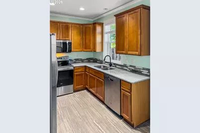 1514 SE 117th Ave, Portland, OR 97216 - Photo 10