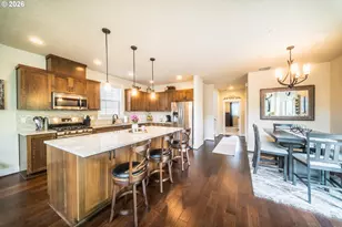 29078 SW Costa Cir W, Wilsonville, OR 97070 - Photo 4