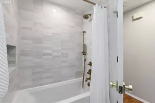 8524 SW 10th Ave, Portland, OR 97219 - Photo 34