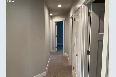 1018 NE Regan Hill Loop, Estacada, OR 97023 - Photo 8