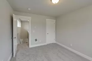 1018 NE Regan Hill Loop, Estacada, OR 97023 - Photo 24