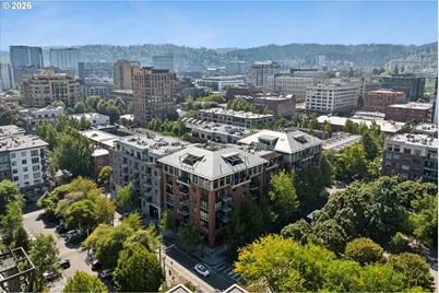 1030 NW Johnson St #323, Portland, OR 97209 - Photo 36