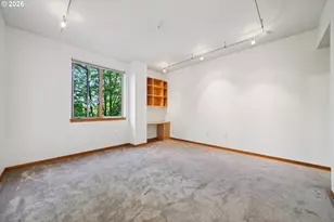 1030 NW Johnson St, Portland, OR 97209 - Photo 22