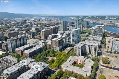 1030 NW Johnson St #323, Portland, OR 97209 - Photo 42