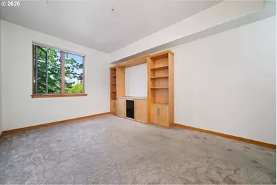 1030 NW Johnson St #323, Portland, OR 97209 - Photo 30