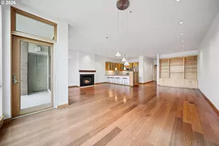 1030 NW Johnson St, Portland, OR 97209 - Photo 16