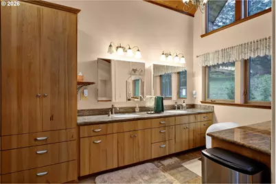 6700 Upper Olalla Rd, Winston, OR 97496 - Photo 36