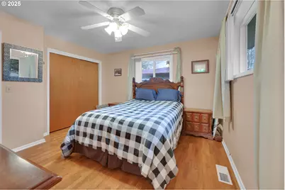 2617 Fulton St, Albany, OR 97322 - Photo 14