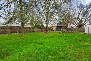 2617 Fulton St, Albany, OR 97322 - Photo 32