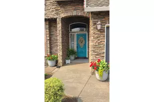 2210 SE 352nd Ave, Washougal, WA 98671 - Photo 2