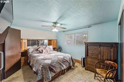 2031 Kincheloe Ln, Myrtle Point, OR 97458 - Photo 20