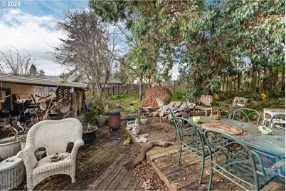 2031 Kincheloe Ln, Myrtle Point, OR 97458 - Photo 30