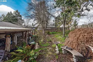 2031 Kincheloe Ln, Myrtle Point, OR 97458 - Photo 34