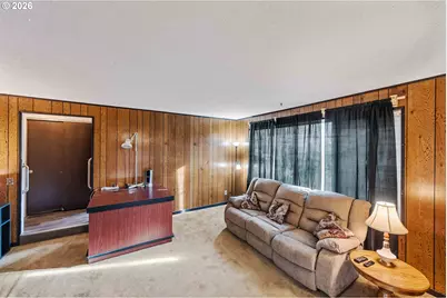 2031 Kincheloe Ln, Myrtle Point, OR 97458 - Photo 18