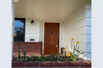 7929 SW 4th Ave, Portland, OR 97219 - Photo 4