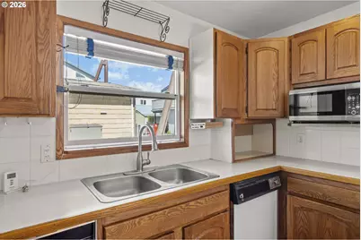 18989 NE Marine Dr #Slip 64, Portland, OR 97230 - Photo 16