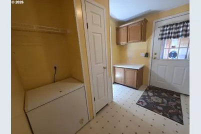 525 N 14th Ave, Cornelius, OR 97113 - Photo 22