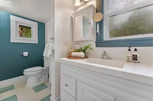 8547 N Oswego Ave, Portland, OR 97203 - Photo 26