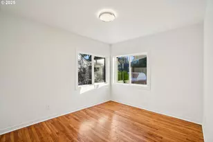 5818 NE 35th Pl, Portland, OR 97211 - Photo 10