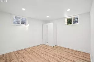 5818 NE 35th Pl, Portland, OR 97211 - Photo 22