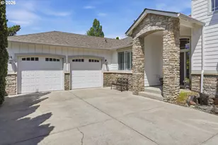 16001 NE 26th Ct, Ridgefield, WA 98642 - Photo 2