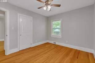 3762 N Melrose Dr, Portland, OR 97227 - Photo 16
