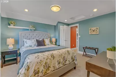 3762 N Melrose Dr, Portland, OR 97227 - Photo 24