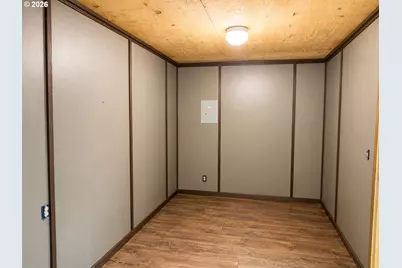 33366 Priceboro Dr, Harrisburg, OR 97446 - Photo 10