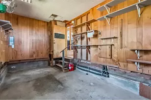 6434 SW Brugger St, Portland, OR 97219 - Photo 24