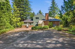 6434 SW Brugger St, Portland, OR 97219 - Photo 34