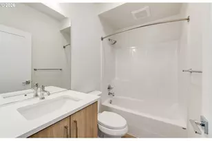 4785 N Albina Ave, Portland, OR 97217 - Photo 10