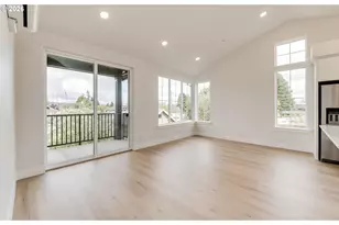 4785 N Albina Ave, Portland, OR 97217 - Photo 2