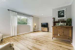 4711 SE Roethe Rd, Milwaukie, OR 97267 - Photo 8